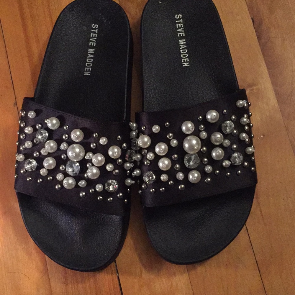 Women’s size 6 slip ons with embellishments